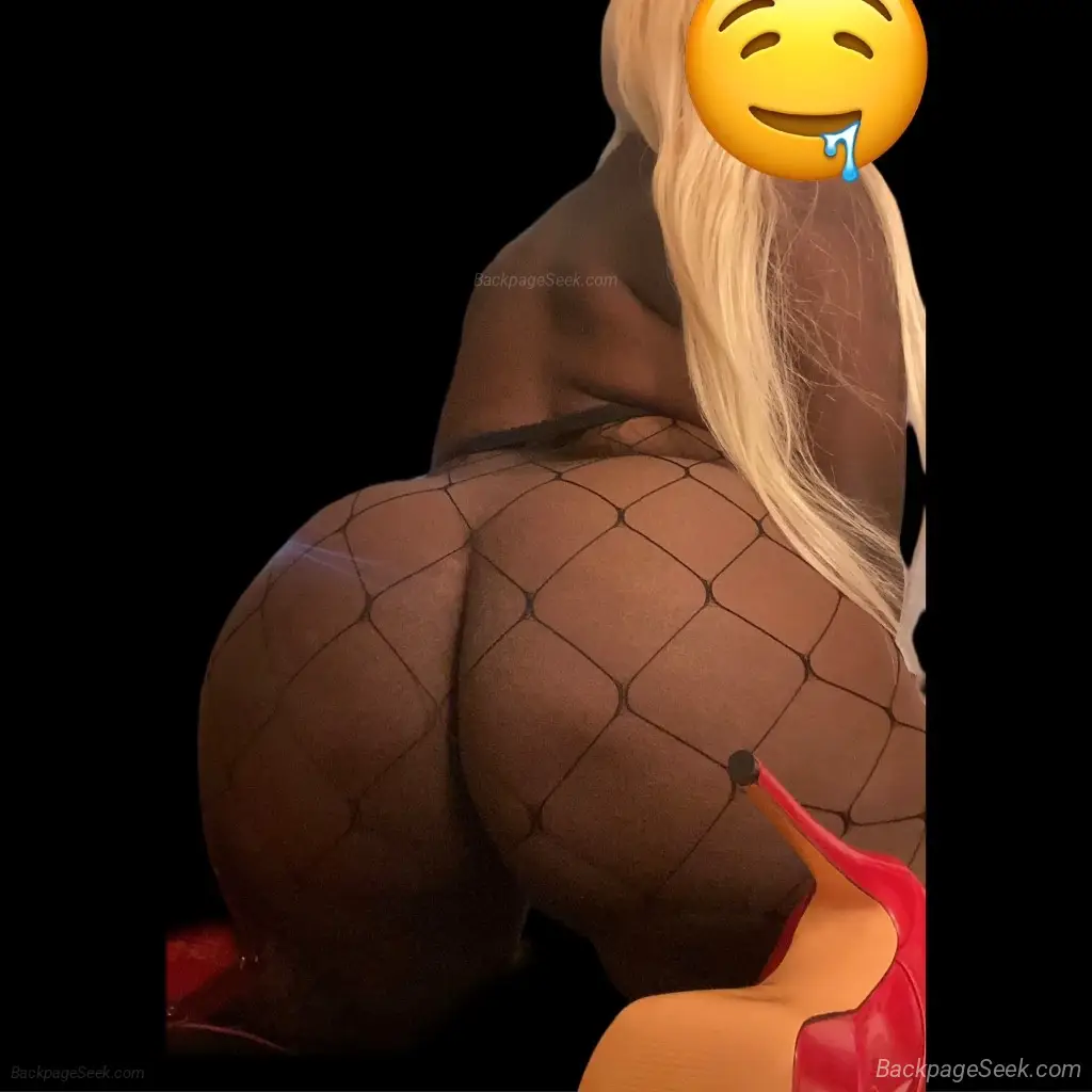 MS PRETTY PUSSY/ MS WATER FALLS