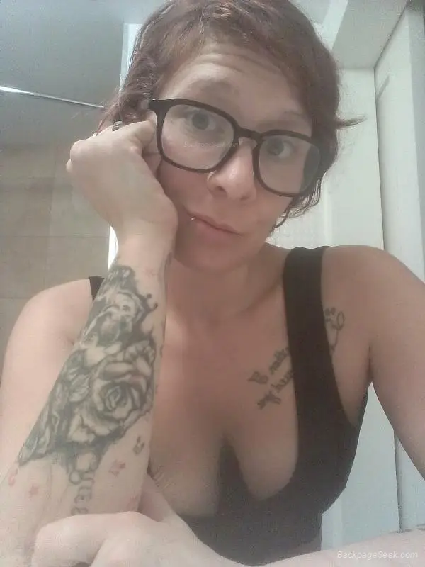 Lets get freaky on this sloppy saturday in Columbus – Women Seeking Men photo 5