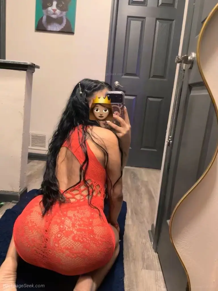IM SEXY BABY AND READY NOW DADY CALL ME