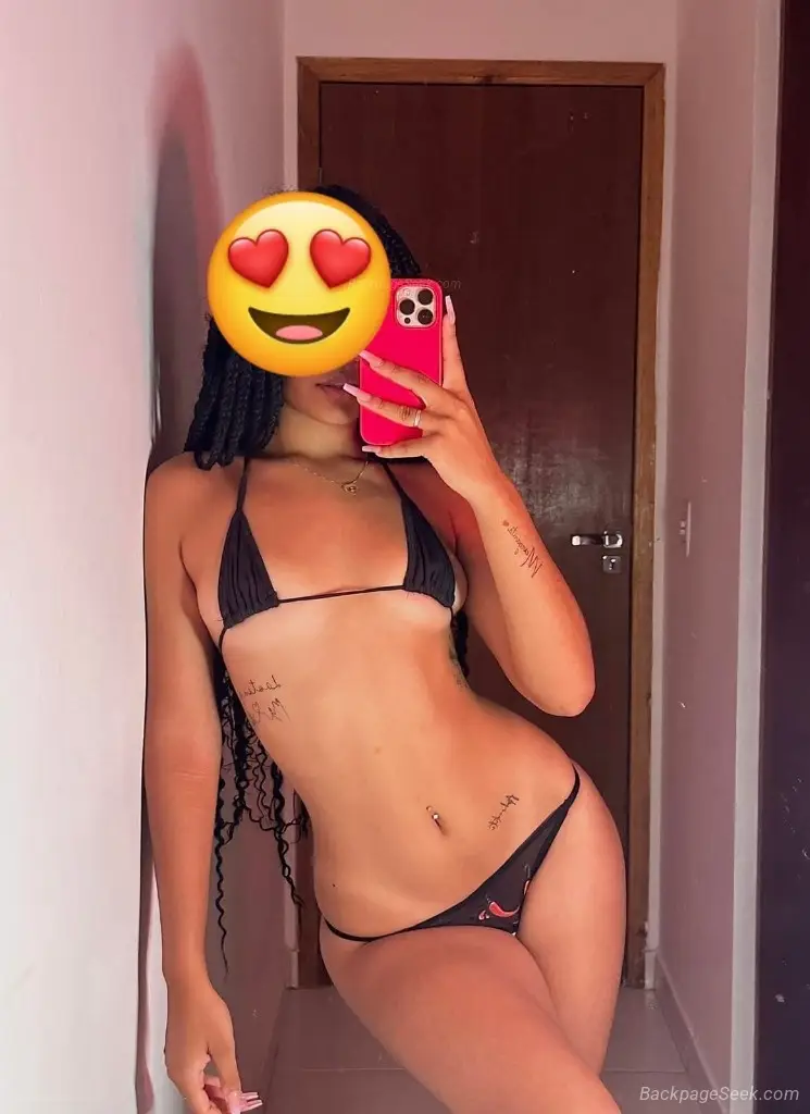 Rica morena solo para ti 24/7