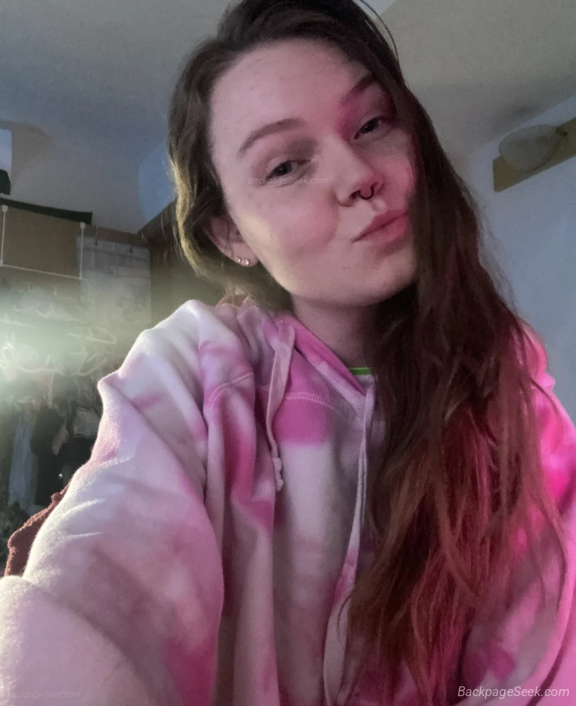 I'm horny girl down for fun, sext, cam sex, hookup