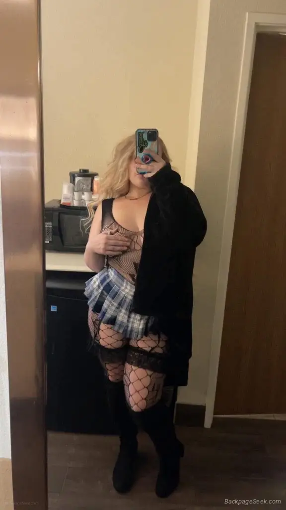HOT BloNdE UPSCALE ExPeRieNcE INCALLOUTCALL in Daytona – Women Seeking Men photo 2
