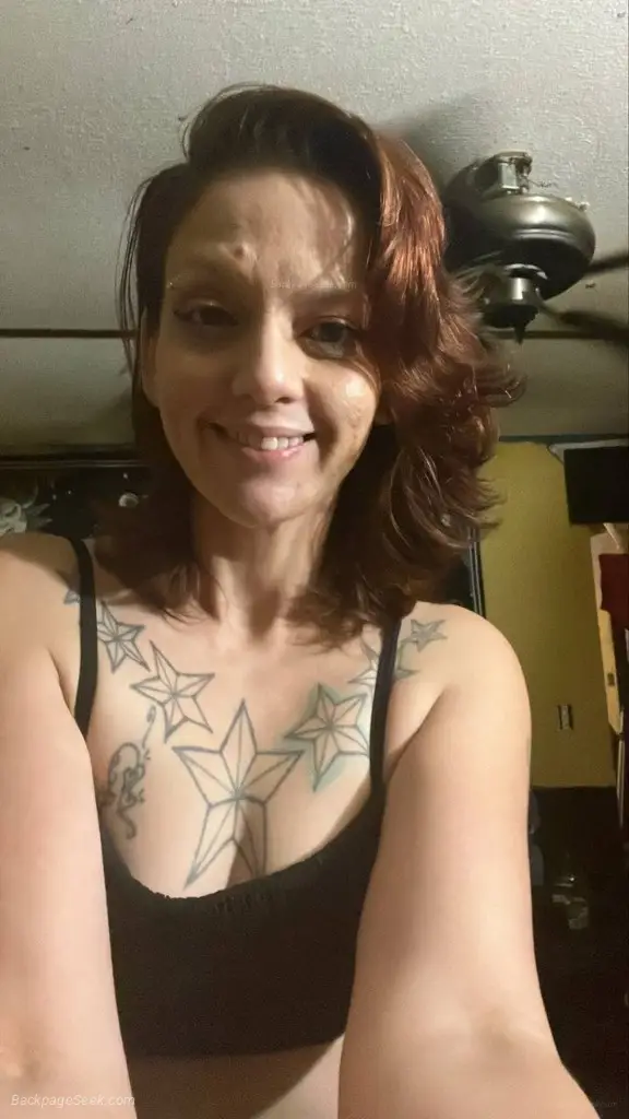 Pretty playful probably your type Lets Play in Daytona – Women Seeking Men photo 3