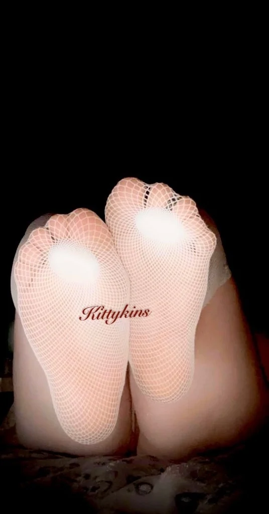Tatted Curvy Busty Goddess in Denver – Women Seeking Men photo 3