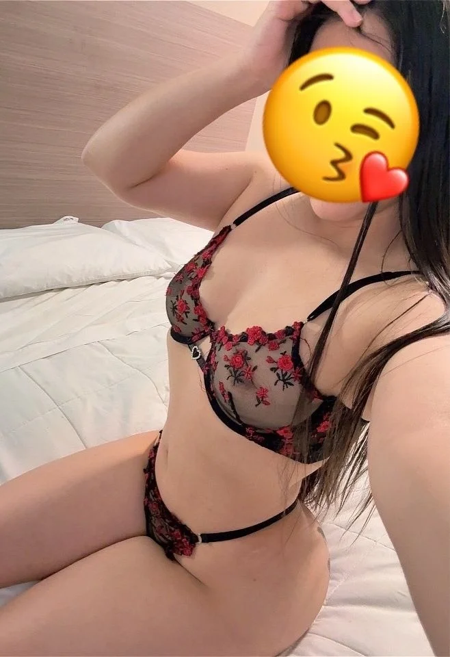 Love come see me I'm available 247 I do all kinds of service... in Denver – Women Seeking Men photo 3