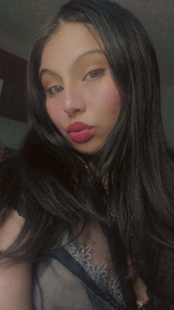 FUN SIZE LATINA 1 THROAT GOAT TAPN DADDY AVAILABLE 4 INCALL in Denver – Women Seeking Men photo 4