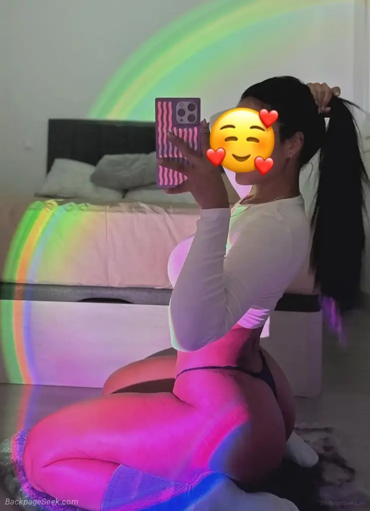 Tu Venezolana Caliente