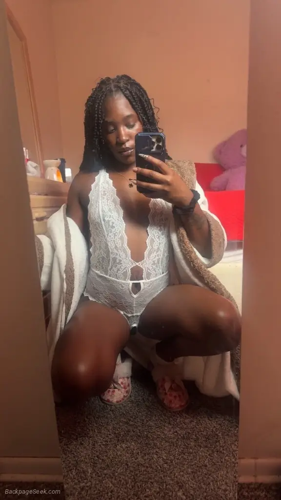 Sexy Wet Chocolate Available now Back in town for a little l... in Denver – Women Seeking Men photo 5