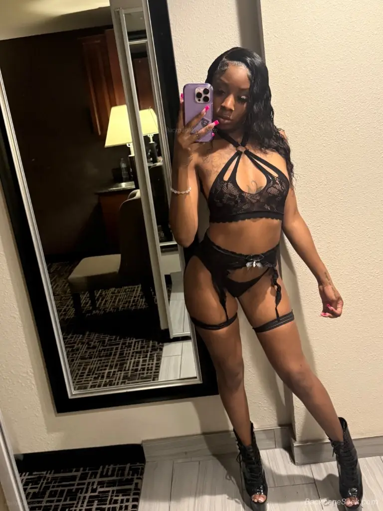 HERE FOR A GOOD TIME WET and CREAMY CUM SEE ME incall specia... in Denver – Women Seeking Men photo 2