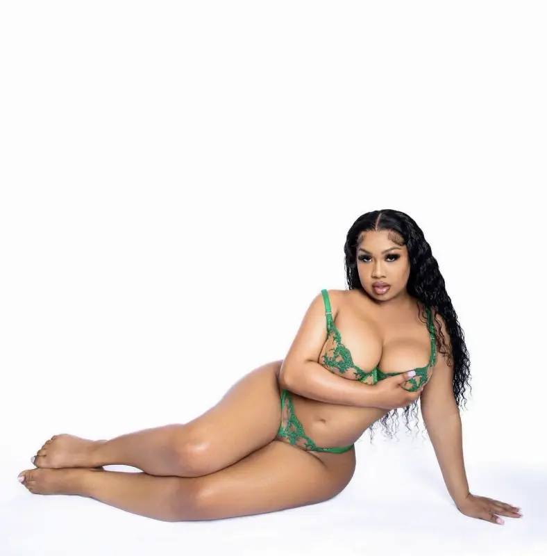 Curvy blaSian DOLL AVAILABLE 247 OPENMINDED Party Friendly in Denver – Women Seeking Men photo 4