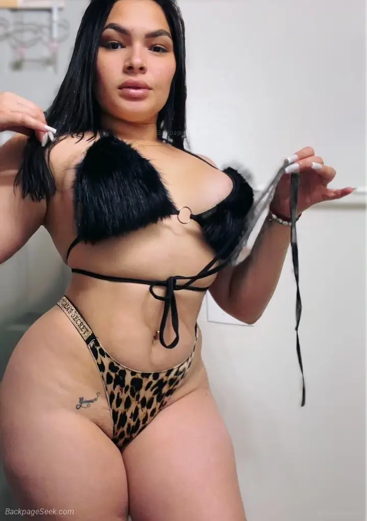 Karla Sexy latina