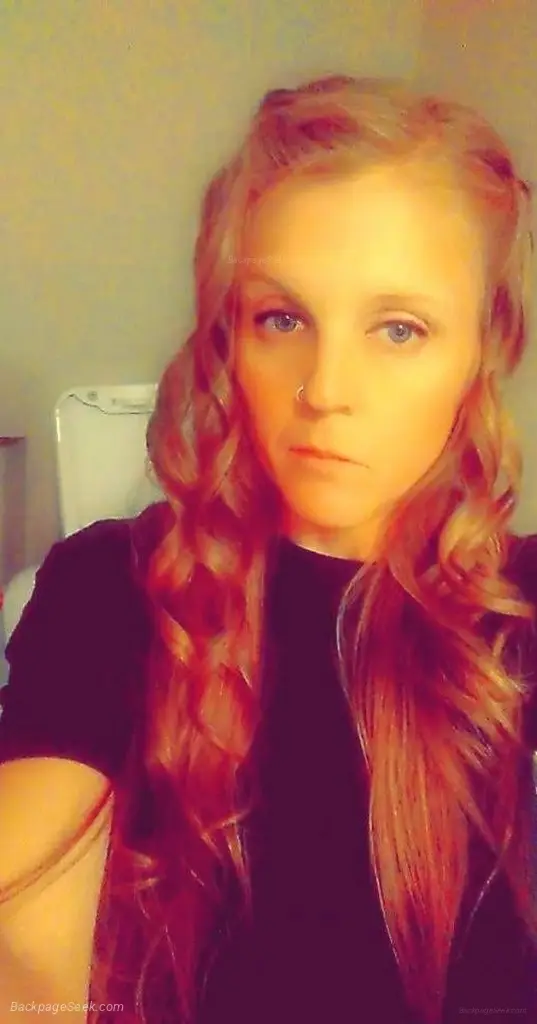 Available Latin and sexy girl with experience amble affectio... in Denver – Women Seeking Men photo 3
