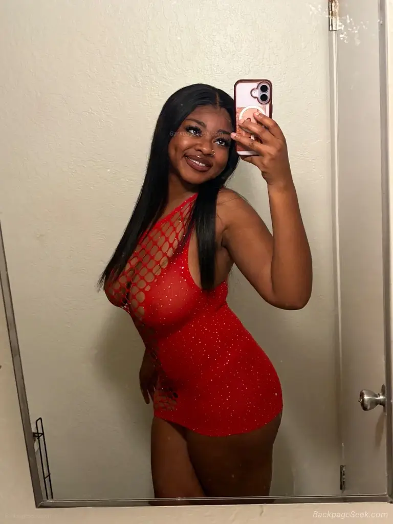 FUN AND SEXY FRIEND READY to make your day Let me satisfy your desires