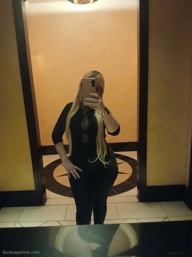 I AM AVAILABLE in Denver – Women Seeking Men photo 3