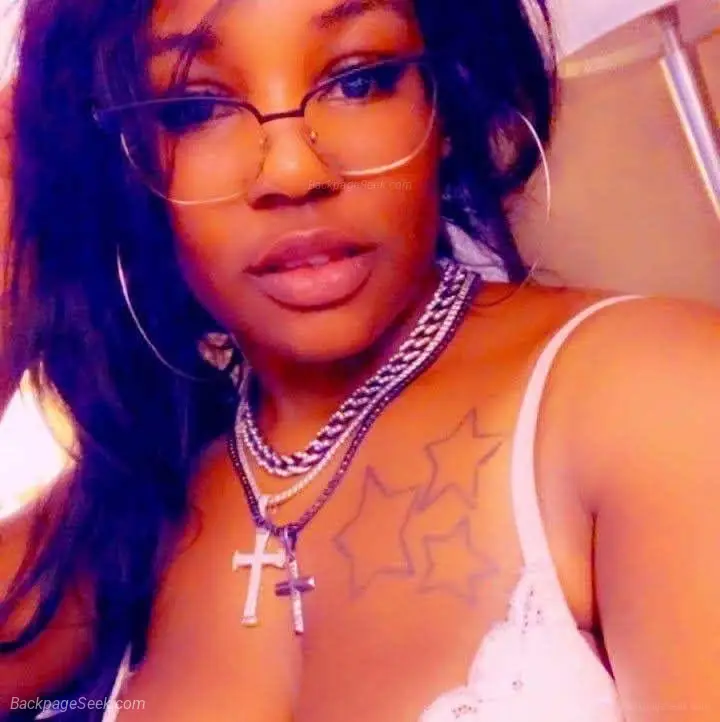come play with me in Des Moines – Women Seeking Men