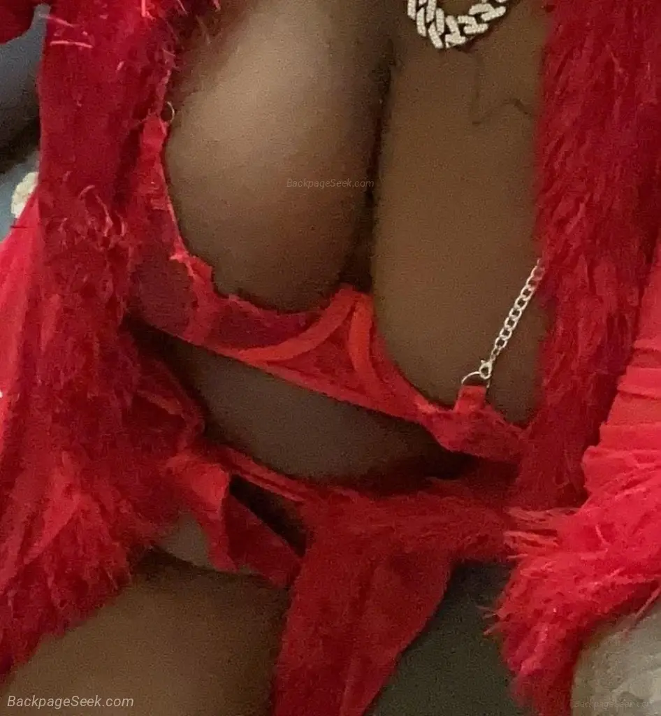 come play with me in Des Moines – Women Seeking Men photo 3