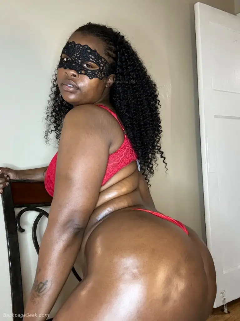 LAST NIGHT HERE in Des Moines – Women Seeking Men photo 5