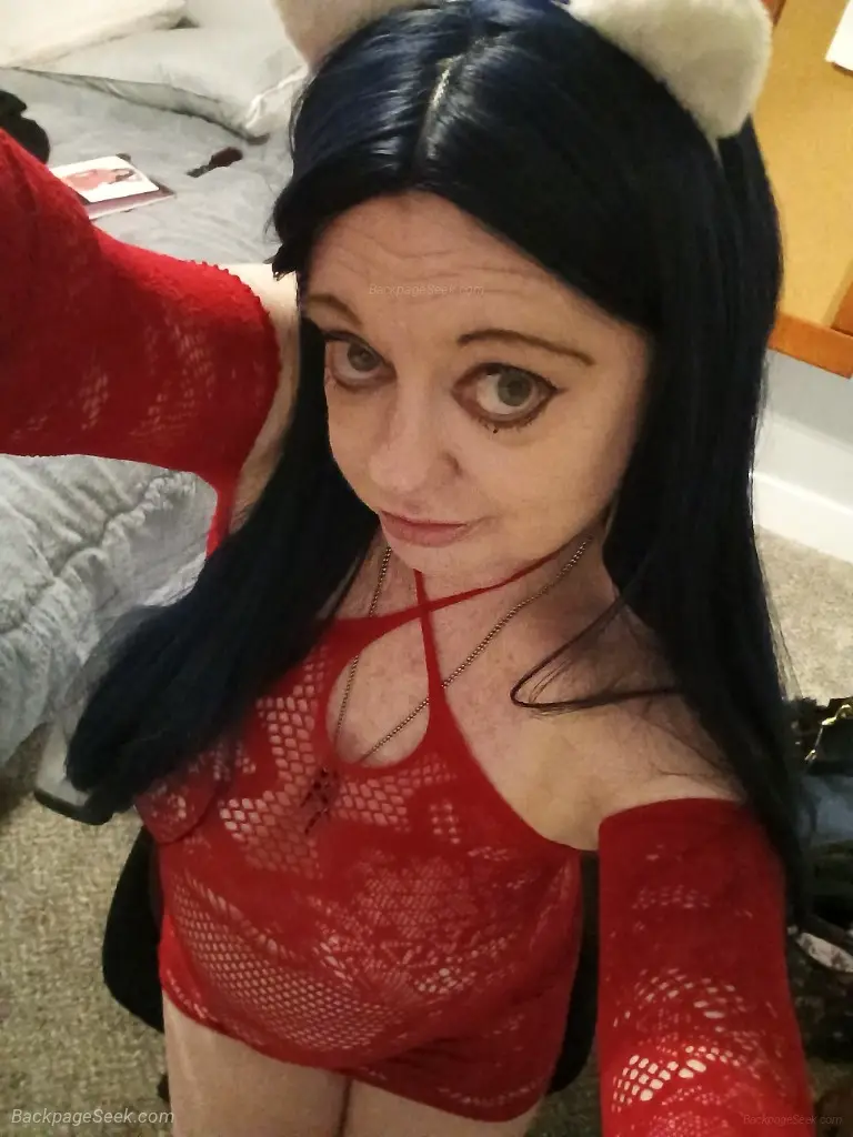 Pro bone belle sweetie treat New tight lips lookingAsk me cu... in Des Moines – Women Seeking Men photo 2