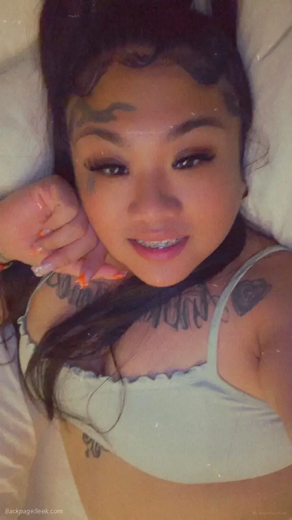 Big Mama Back In Town. Available Now For Incalls OR Outcalls