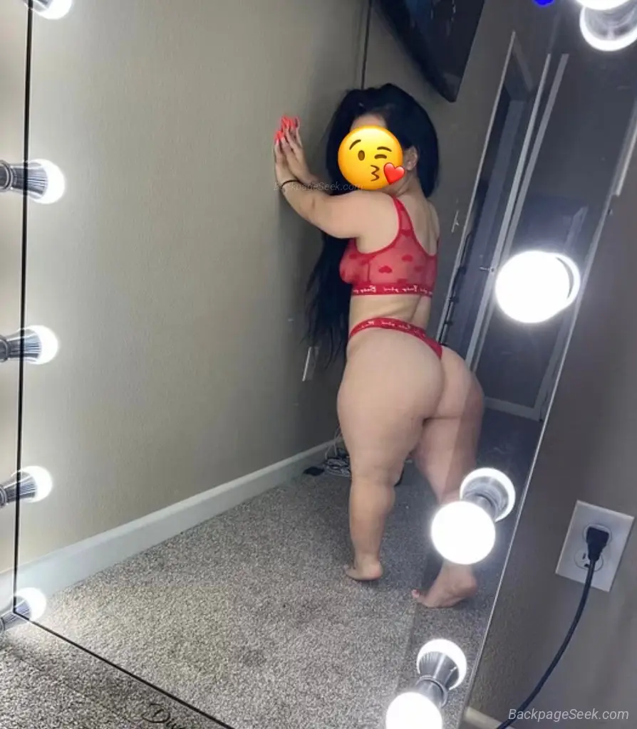 HOLA SOY ENANA MI AMOR VOY LLEGANDO POR TU CIUDAD VEN PAPI A PENETRARME