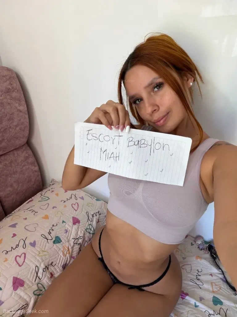 Sexy Redhead Latina Wants One Discreet Fuck Buddy RIGHT NOW