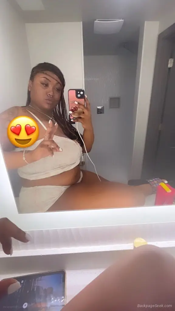 auburn hills incalls tight wet CUM see the BEST i PROMISE yo... in Detroit – Women Seeking Men photo 5