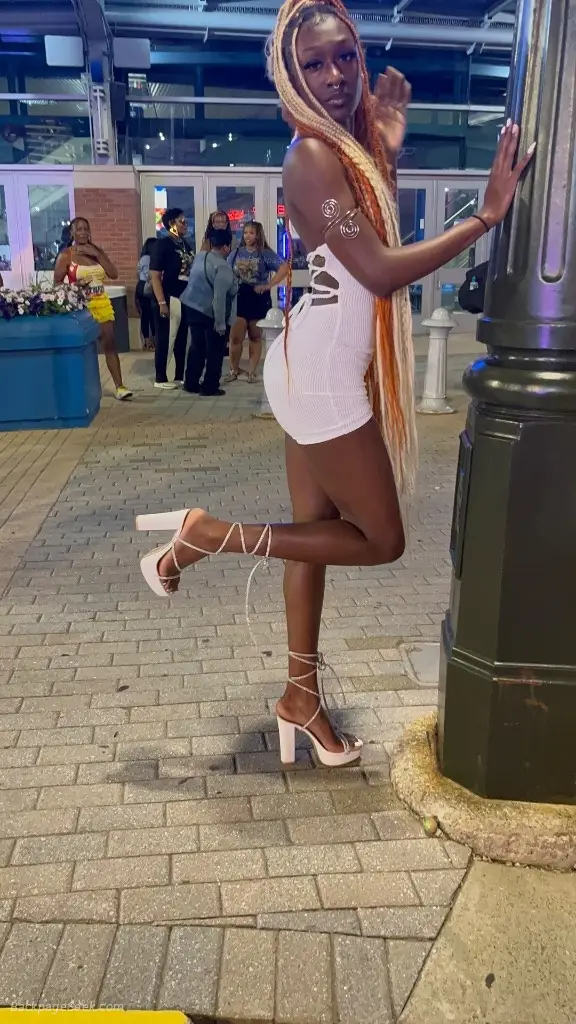 cardates and outcalls in Detroit – Women Seeking Men photo 4