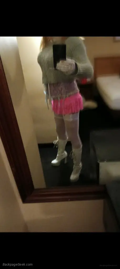 HOTEL FUN 4 HUNG ONLY COUPLESCD in Detroit – Women Seeking Men photo 6