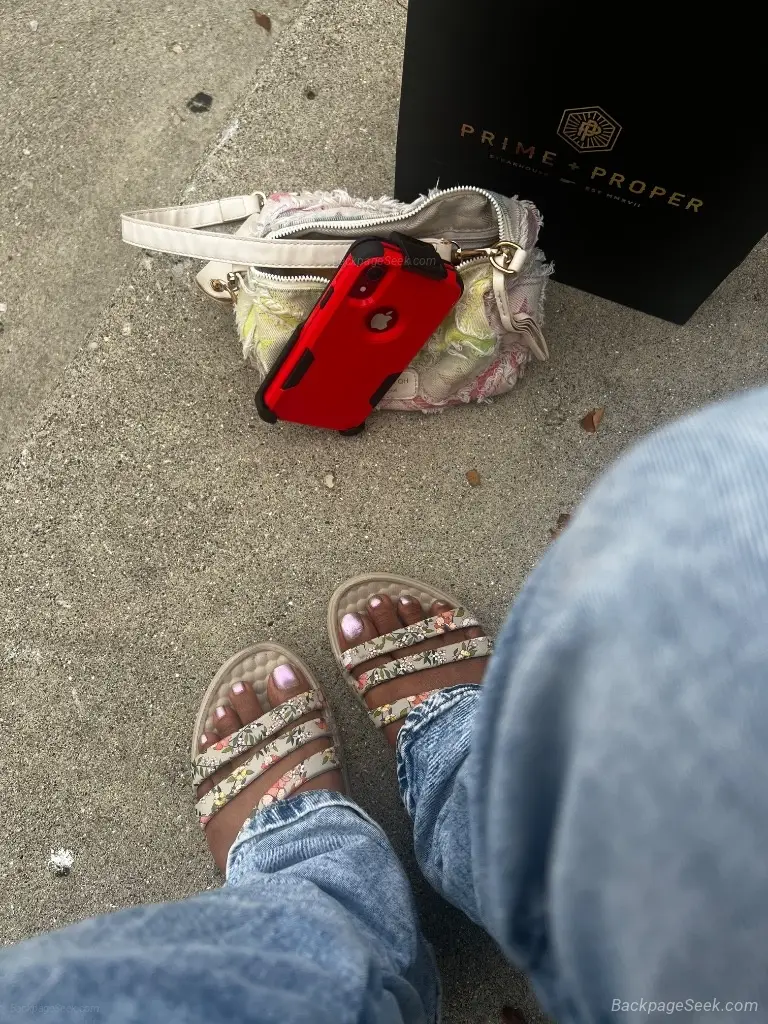 Goddesss in Detroit – Women Seeking Men photo 4