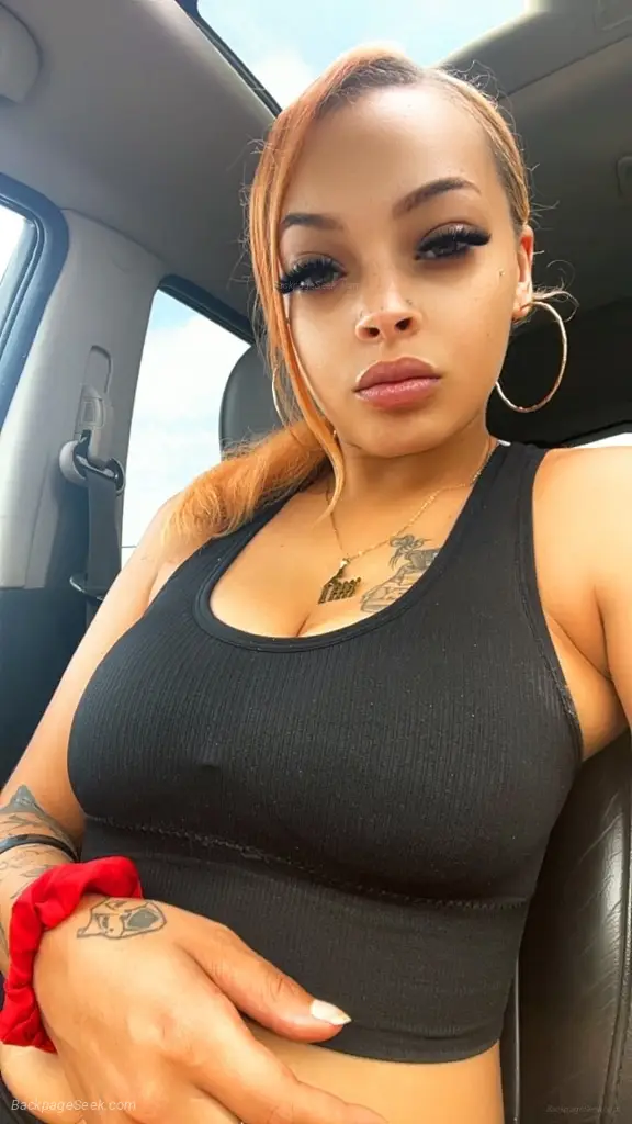 YALL FAV LIGHTSKIN IN TOWN GIVIN DEALS in Detroit – Women Seeking Men photo 3