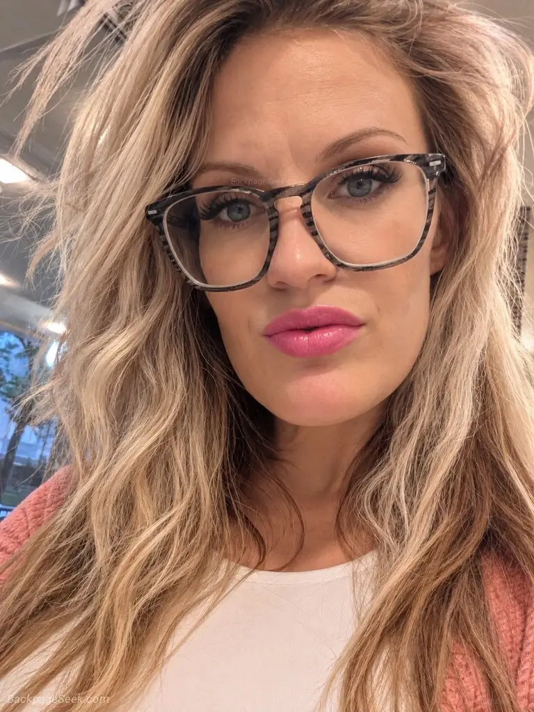 Ready to relax enjoy beautiful company feel like a man in Edmonton – Women Seeking Men photo 2