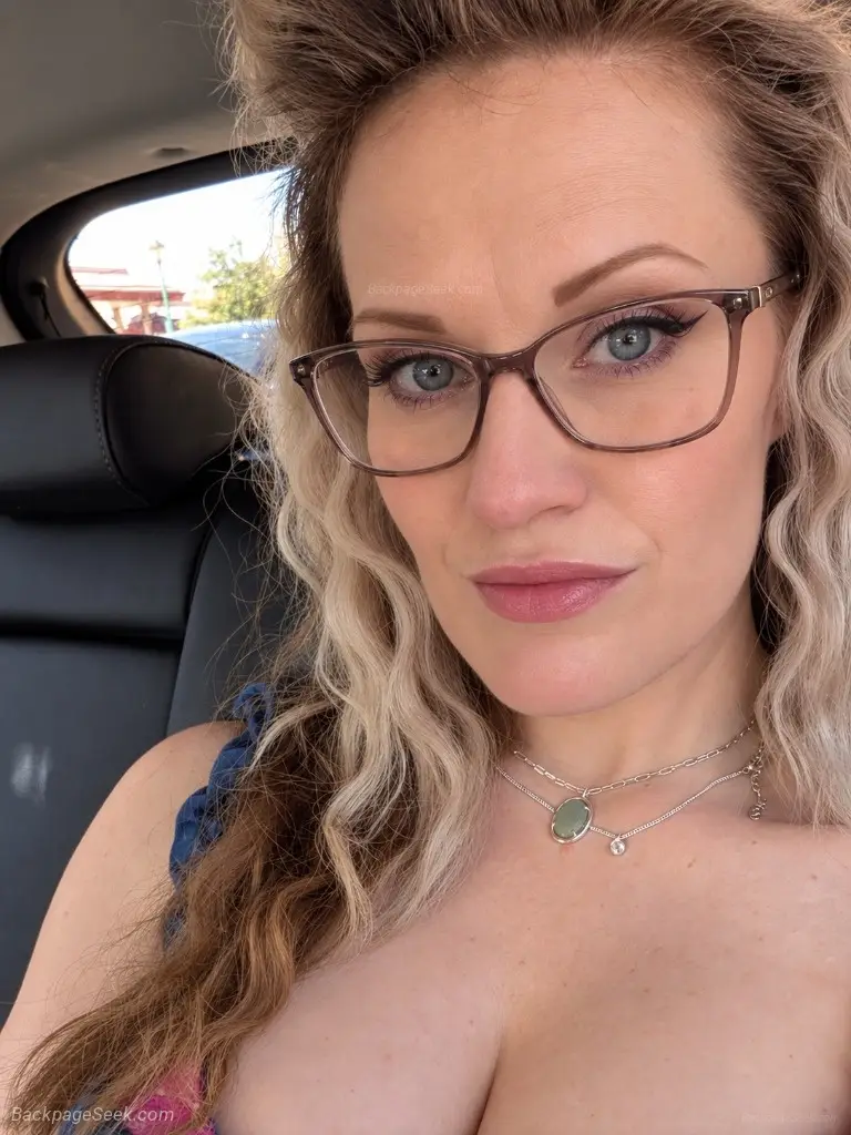 Ready to relax enjoy beautiful company feel like a man in Edmonton – Women Seeking Men photo 5
