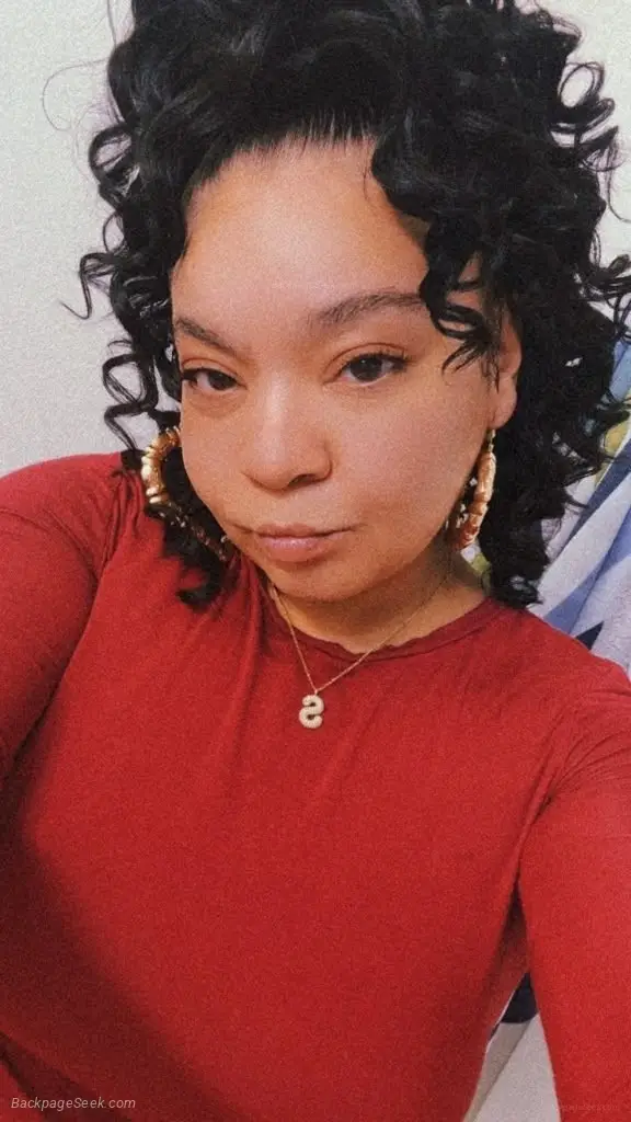 Sweet confident and a little adventurous in Fayetteville – Women Seeking Men photo 3