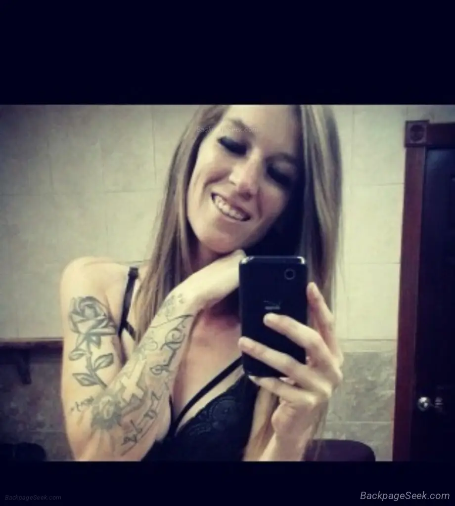 Come meet your new favorite addiction in Fort Lauderdale – Women Seeking Men photo 3