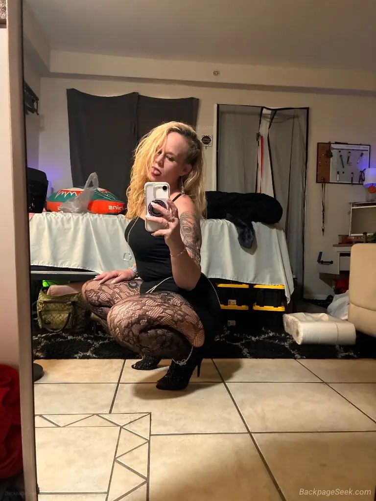 Looking for an extra extraordinary night look no further in Fort Myers – Women Seeking Men photo 2
