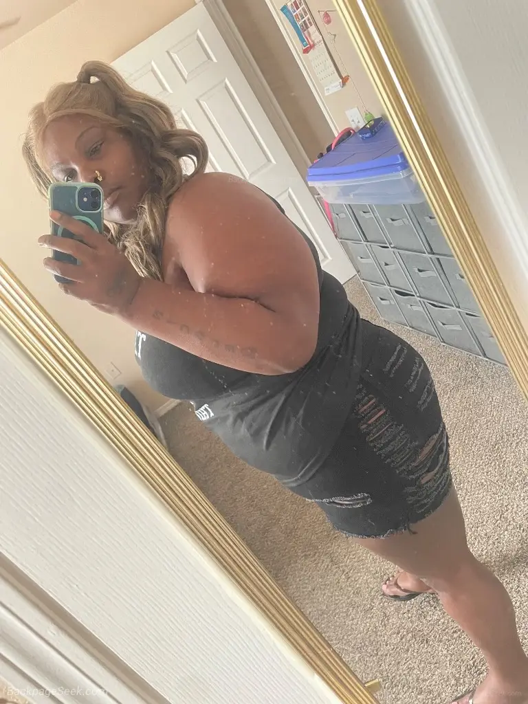 South Freeway Fort Worth in Fort Worth – Women Seeking Men photo 2