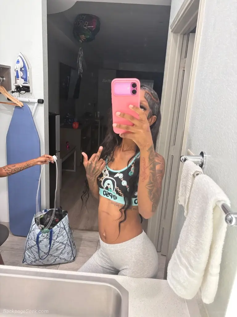 INCALLS / OUTCALLS / CAR DATES AVAILABLE