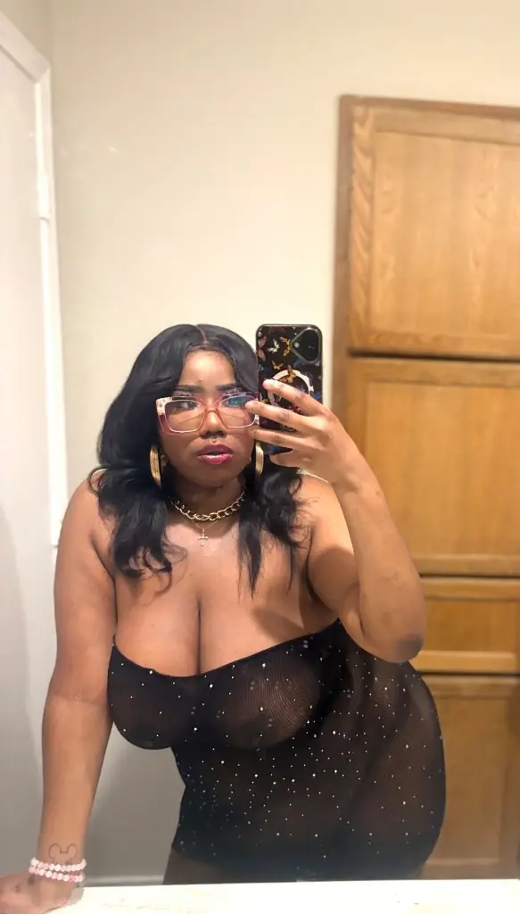 70 QV SPECIAL UNTIL 1 PM in Fort Worth – Women Seeking Men photo 4