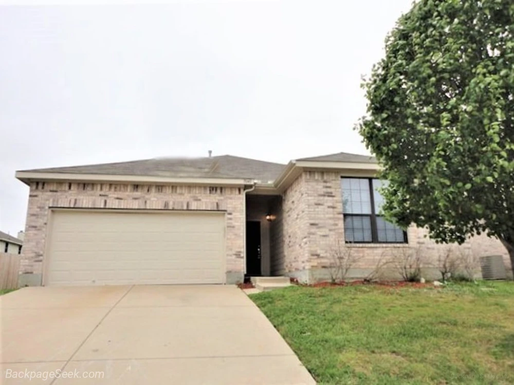 3 bed 25 bath house available for rent in Fort Worth – House for Rent