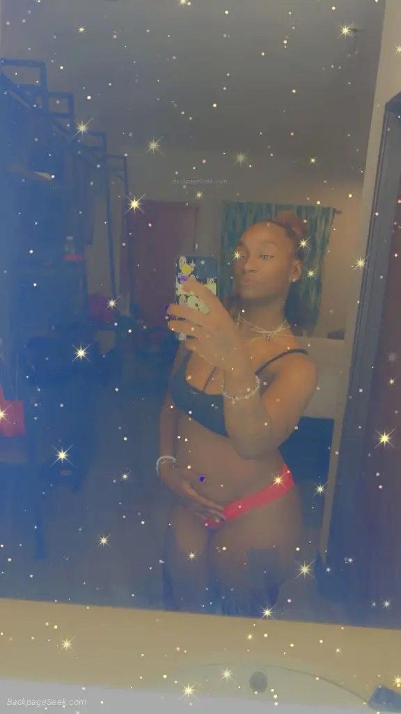 Mz JuiccyPussy
