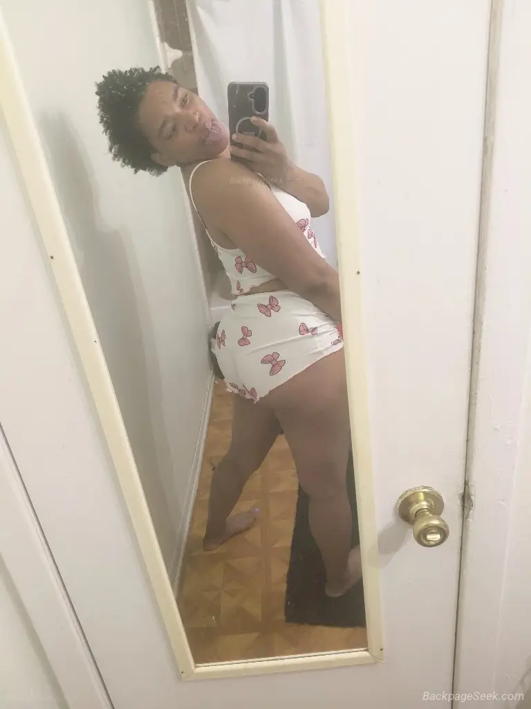 Come Get a really nice and relaxing Massage foot Rub etc ser... in Fort Worth – Women Seeking Men photo 3