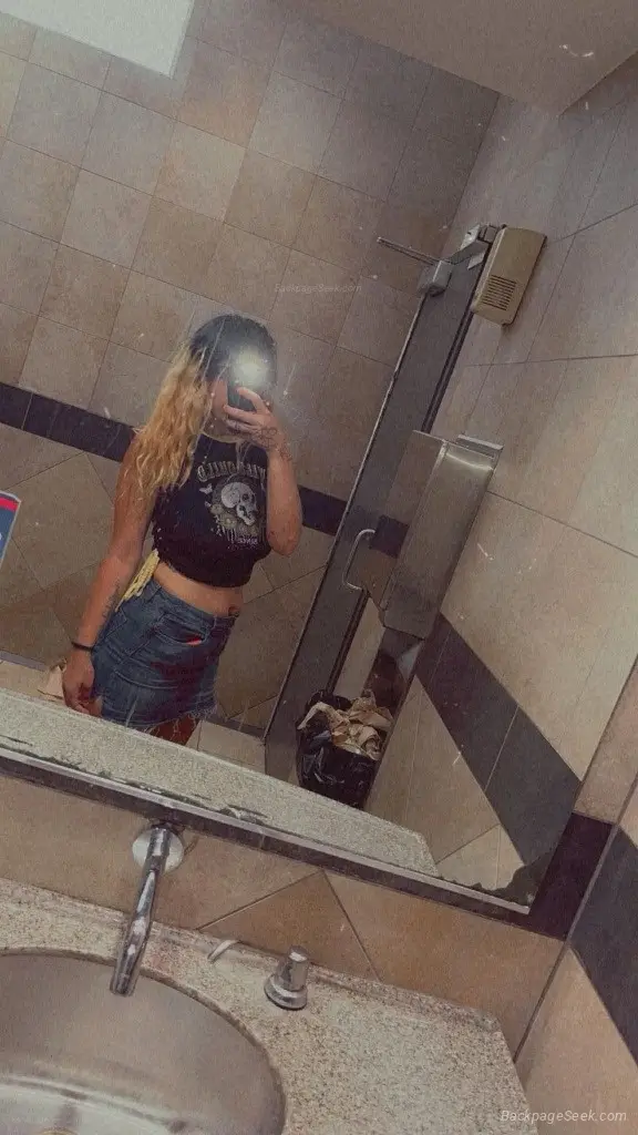 Come Get a really nice and relaxing Massage foot Rub etc ser... in Fort Worth – Women Seeking Men photo 4