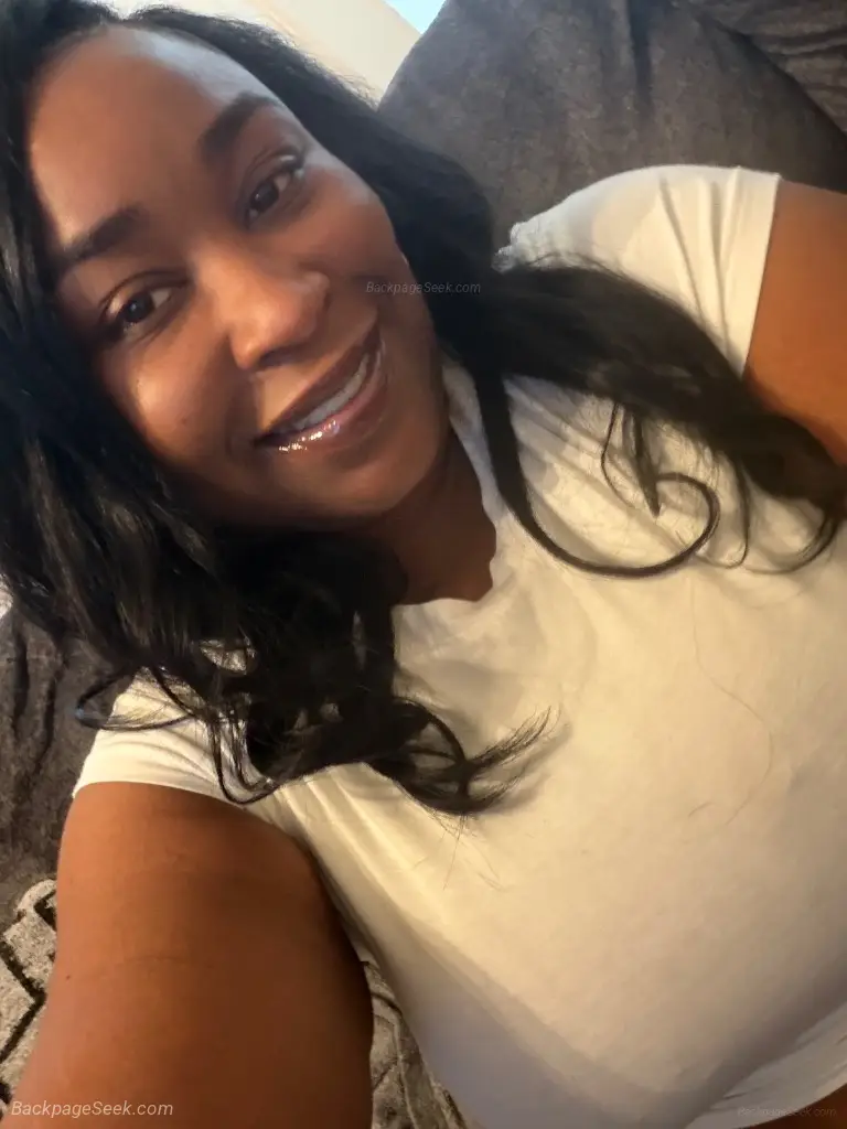 Cum on me Arlington Incall only
