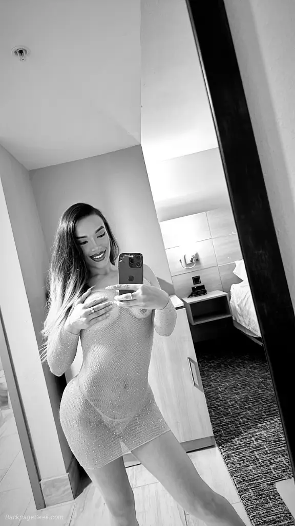 FOREIGN BARBIE AT YOUR SERVICE in Fort Worth – Women Seeking Men photo 2