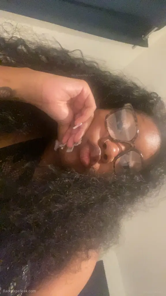 120 OUTCALL/CARDATE soft lips, juicy curves, sweet in all the right