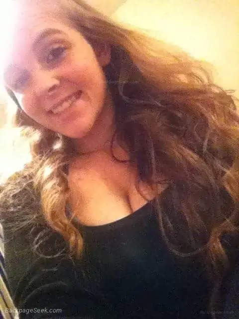 Pretty Curvy in AllThe Right Places Lovee To Have Some Funn in Fresno – Women Seeking Men photo 2