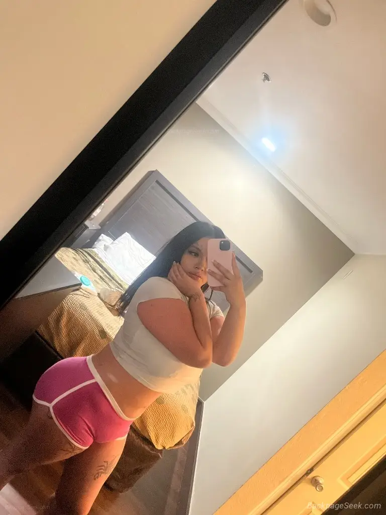 Super Sweet And Thicc Pro Throat Goat Ask About My 2 Girl