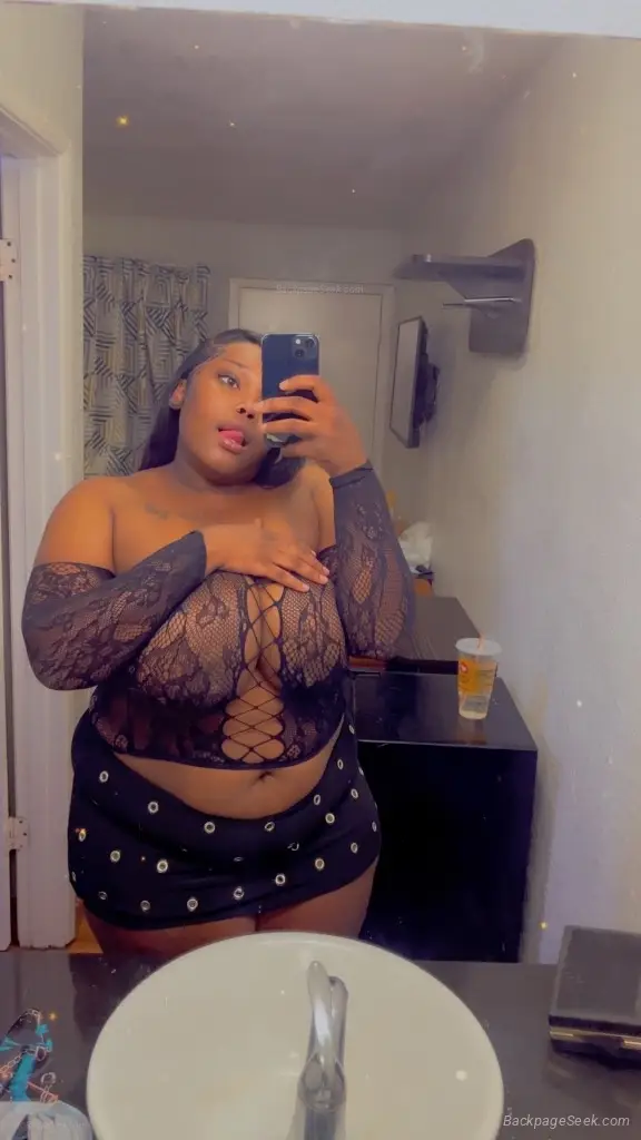 Creamy Thick Chocolate BBW 40DDD SERIOUS INQUIRIES only Outc... in Fresno – Women Seeking Men photo 5
