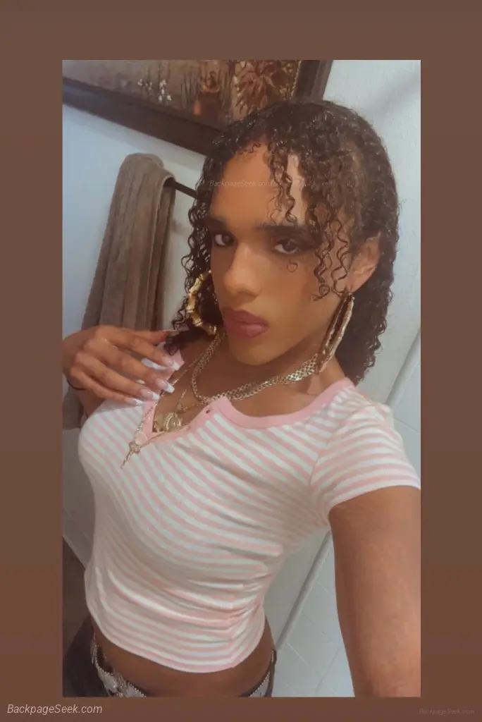 MY MILKSHAKE BRINGS ALL THE BOYS TO THE YARD in Fresno – Women Seeking Men photo 2
