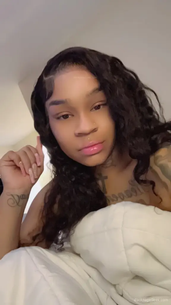 LET ME BE YOUR MAIN PRIORITY